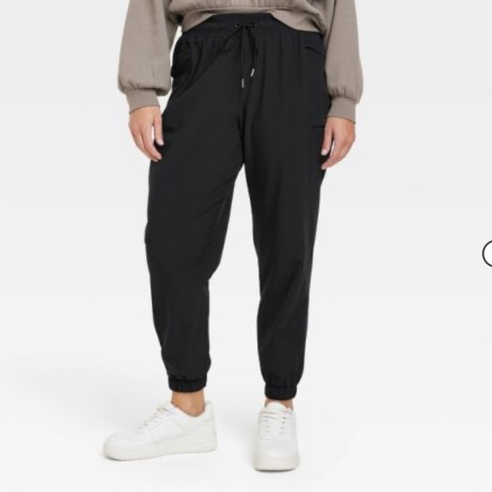 Women's Lined Winter Woven
Joggers - All In Motion™ Black new - Picture 3 of 10